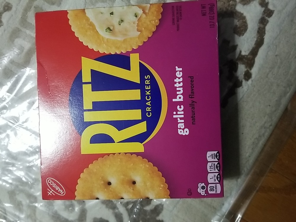 Ritz Garlic Butter Crackers 13.7 oz