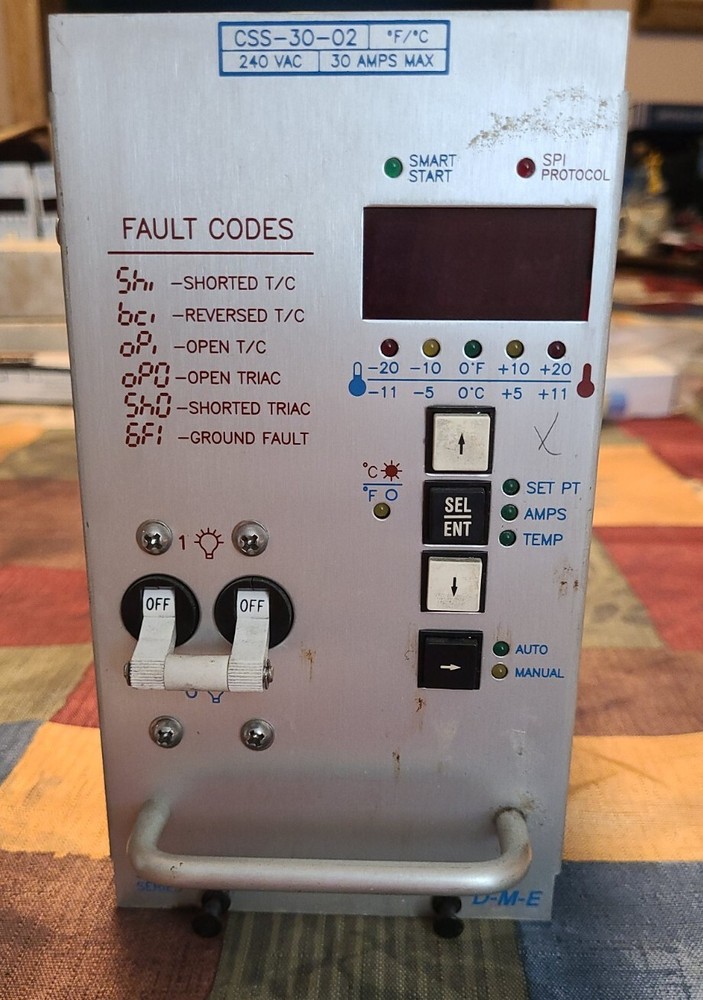 DME Temperature Controller CSS-30-02 Used