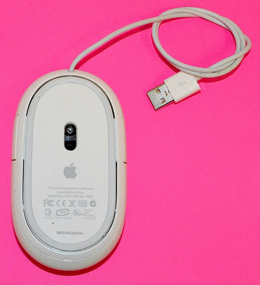 Apple Wired USB Mighty Mouse, 18" Cable *Used* A1152