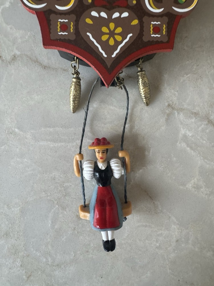 ENGSTLER Battery Operated Cuckoo Clock MINI Size Decir Germany Read