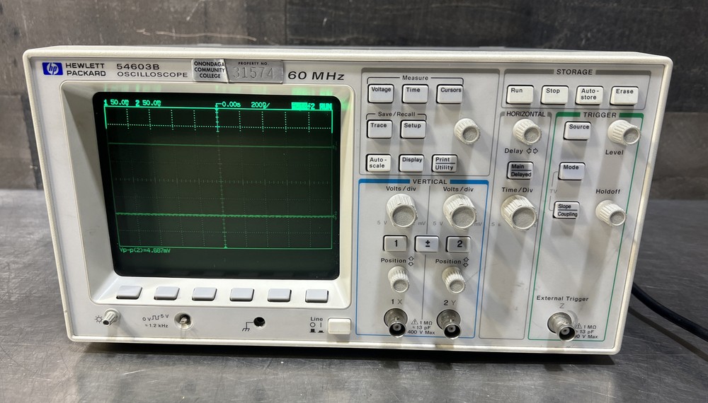 Used Surplus HP HEWLETT PACKARD 54603B OSCILLOSCOPE 60 MHz. Missing Handle