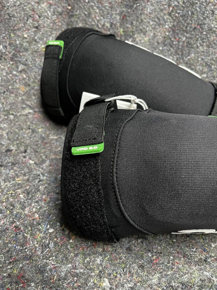 POC Joint VPD 2.0 Protective Elbow Guards (Black)