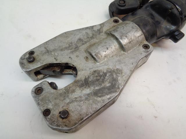 USED UNBRANDED HYDRAULIC COMPRESSION TOOL HAND OPERATED TYPE R35