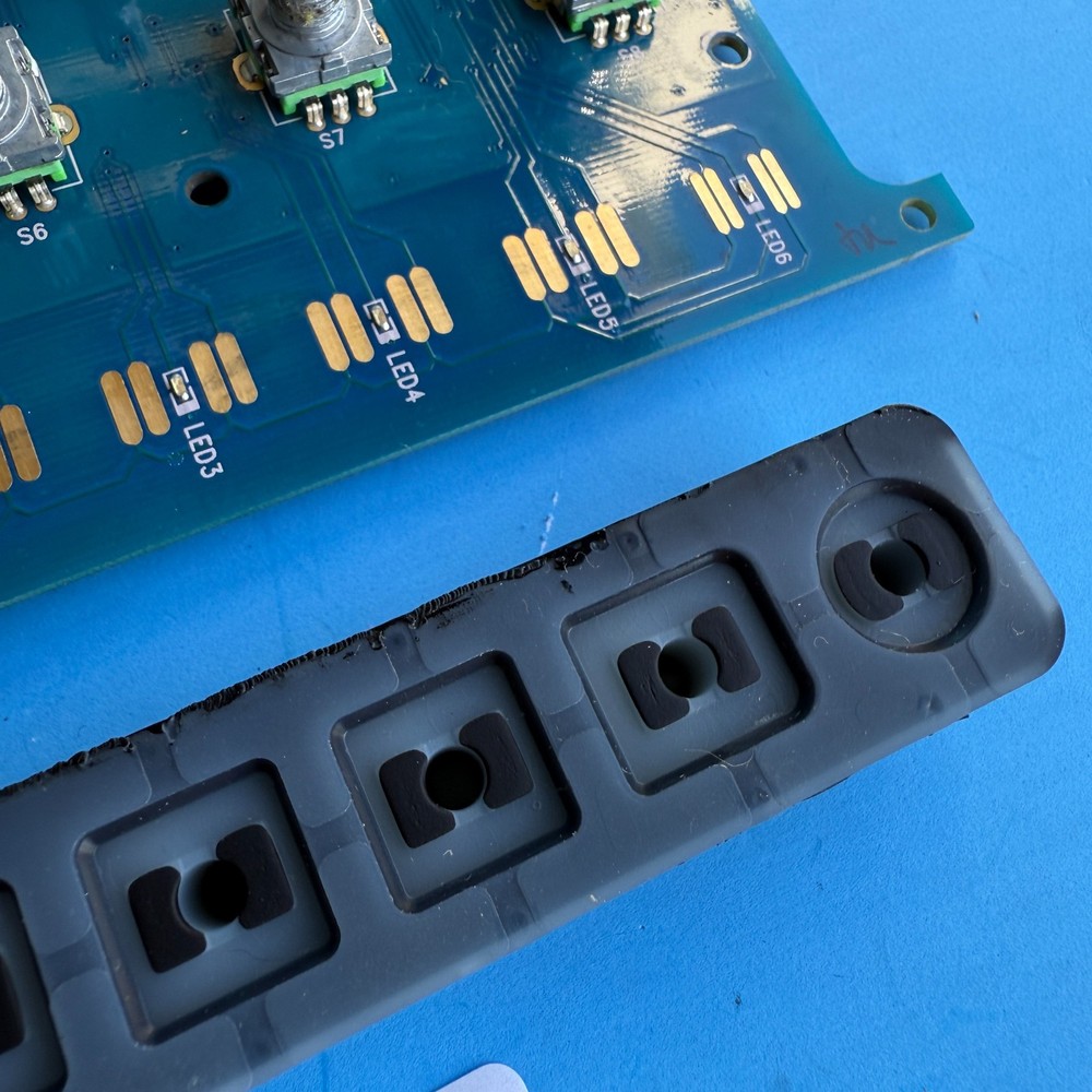 M-AUDIO AXIOM PRO 49 MIDI Controller OEM Part: Encoder Knob PCB Board & Pad