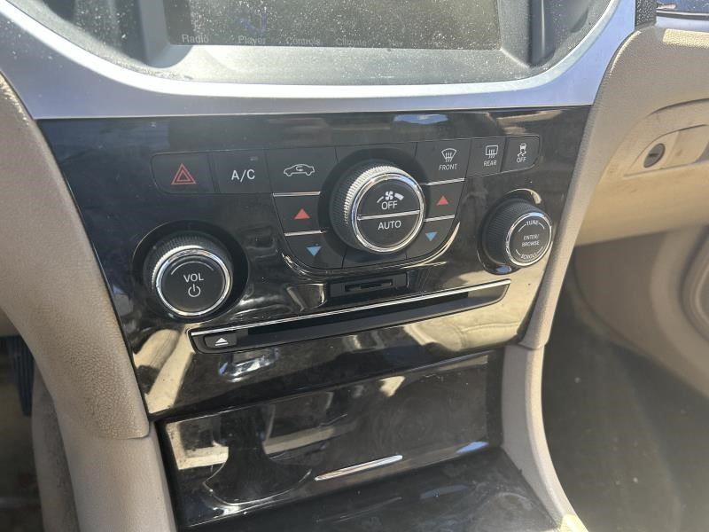 300 2012 Antenna 104676455