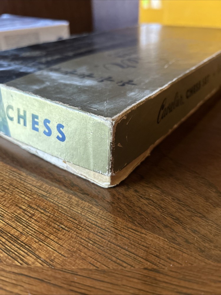 Cavalier Master Chess Game Authentic Staunton Design Hand Finished CIB