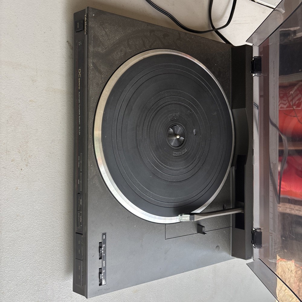 Technics Automatic Turntable System SL-L20 - Read
