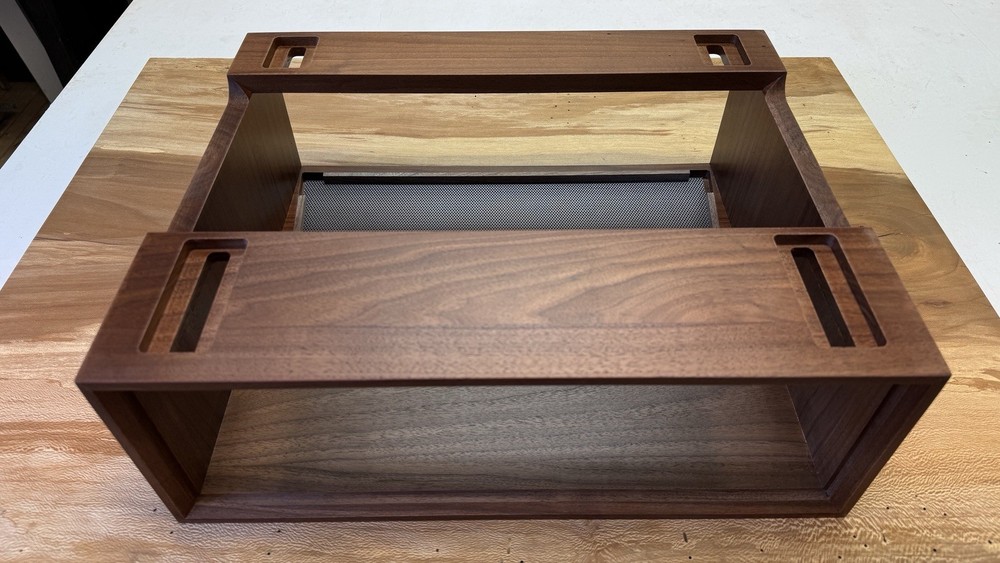 Marantz WC-22 | Side Cutouts | Solid Walnut| Fits most 22/44 SERIES (Pre-Order)