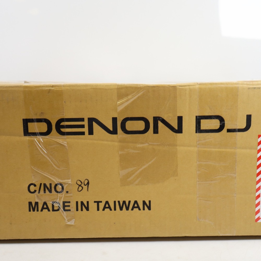 Denon DJ PRIME GO Double Deck Rechargeable Smart DJ Console with 7 inch