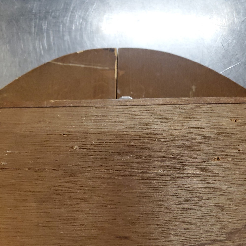 Kings Head Pub & Lodging Dart Board Set Missing Darts Used