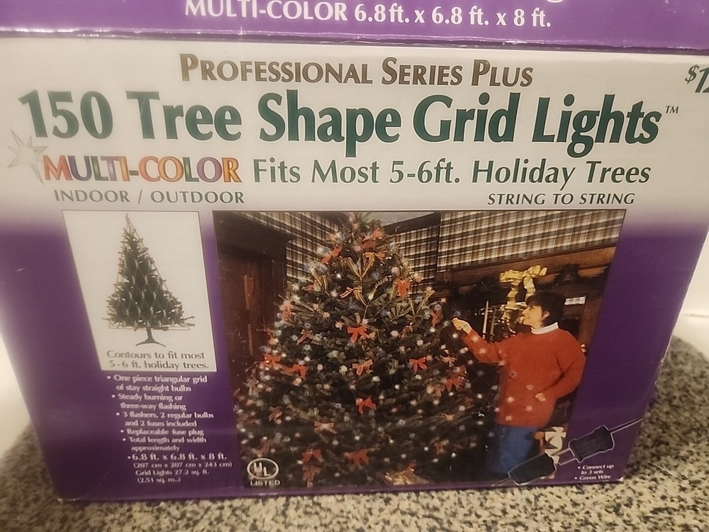 150 CHRISTMAS TREE SHAPE Grid Multi-Color Lights Fits 5-6ft Tree Open Box, Works