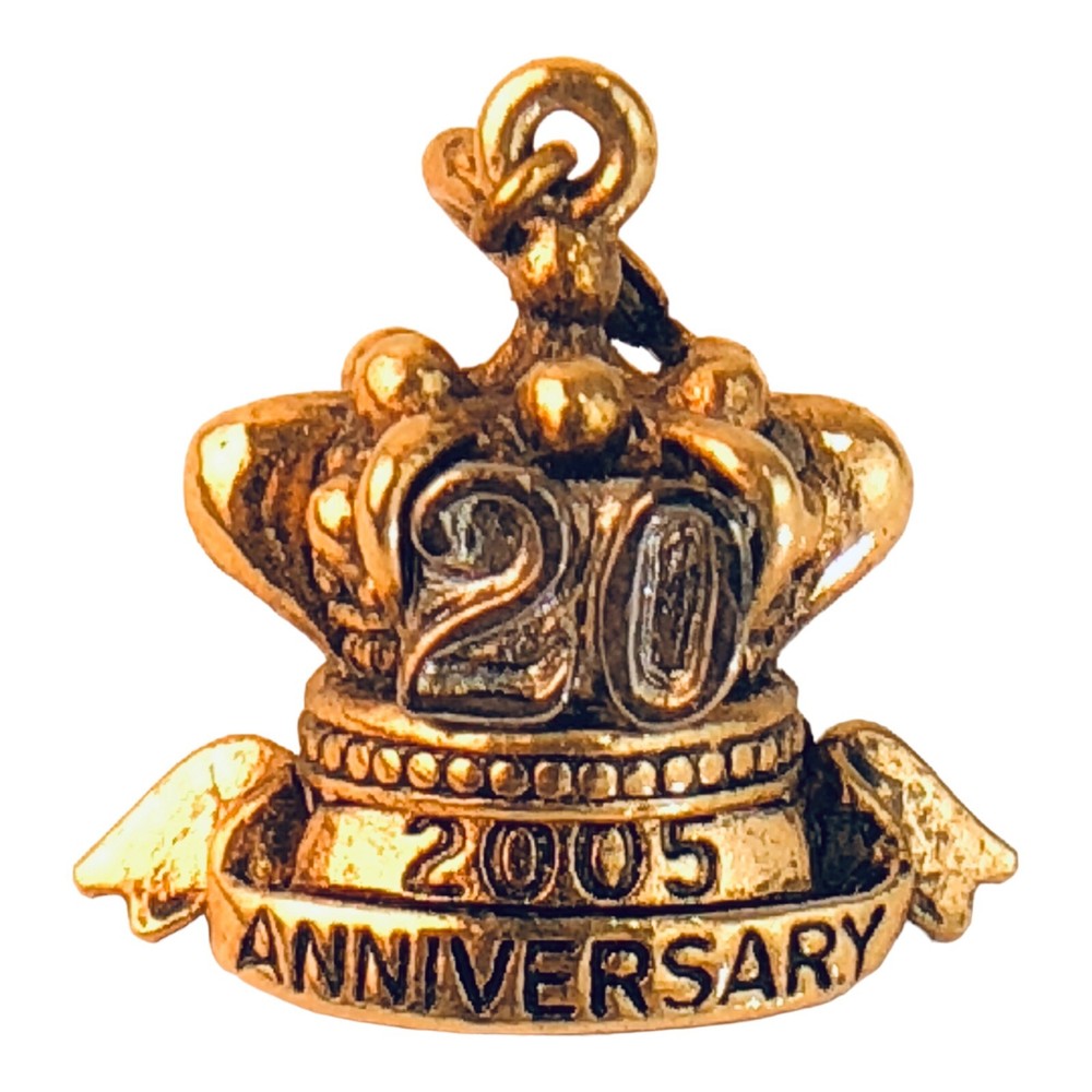 20th Anniversary Crown Pendant - Dated 2005