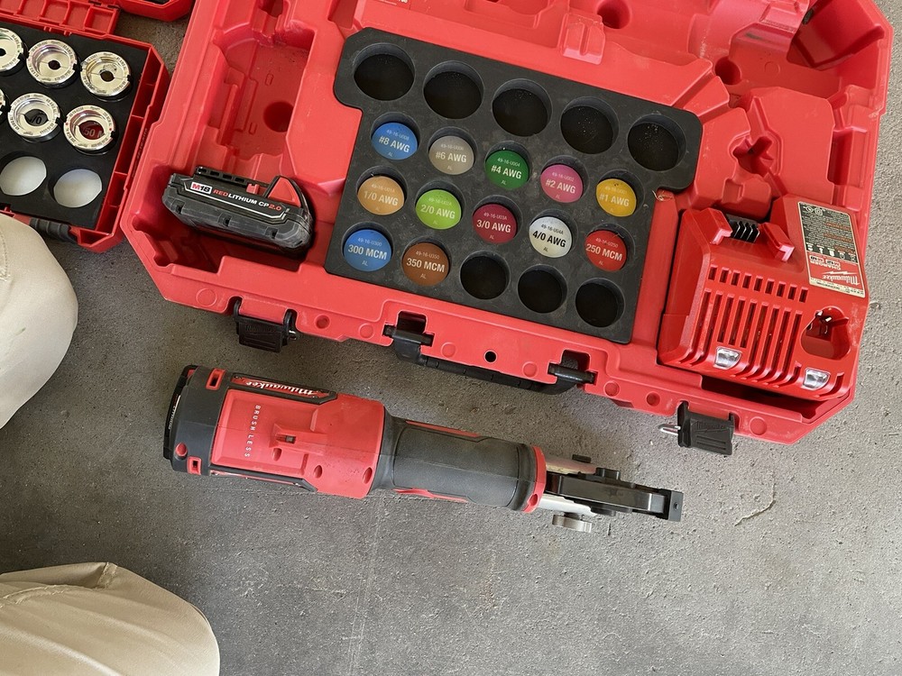 Milwaukee Force Logic Crimper Kit