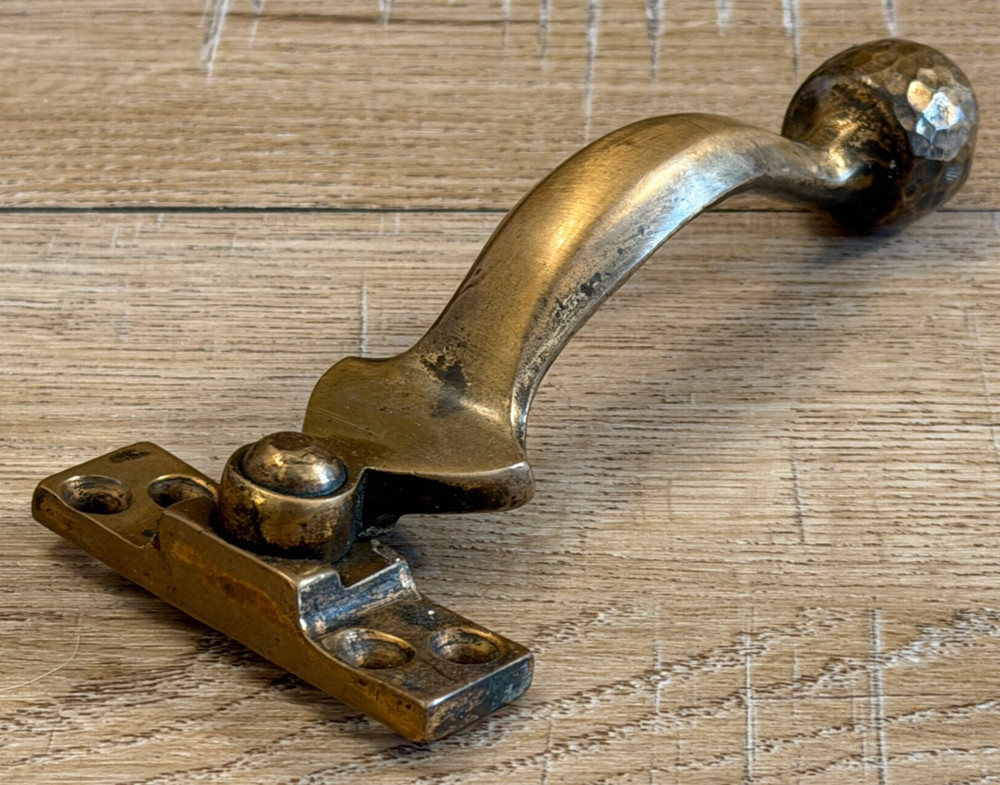 ANTIQUE  SOLID BRASS CASEMENT WINDOW HANDLE RECLAIMED