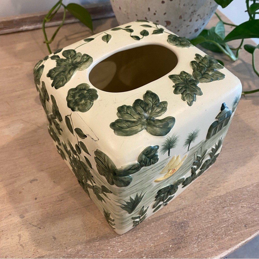 Tropical Beach Green Tissue Box