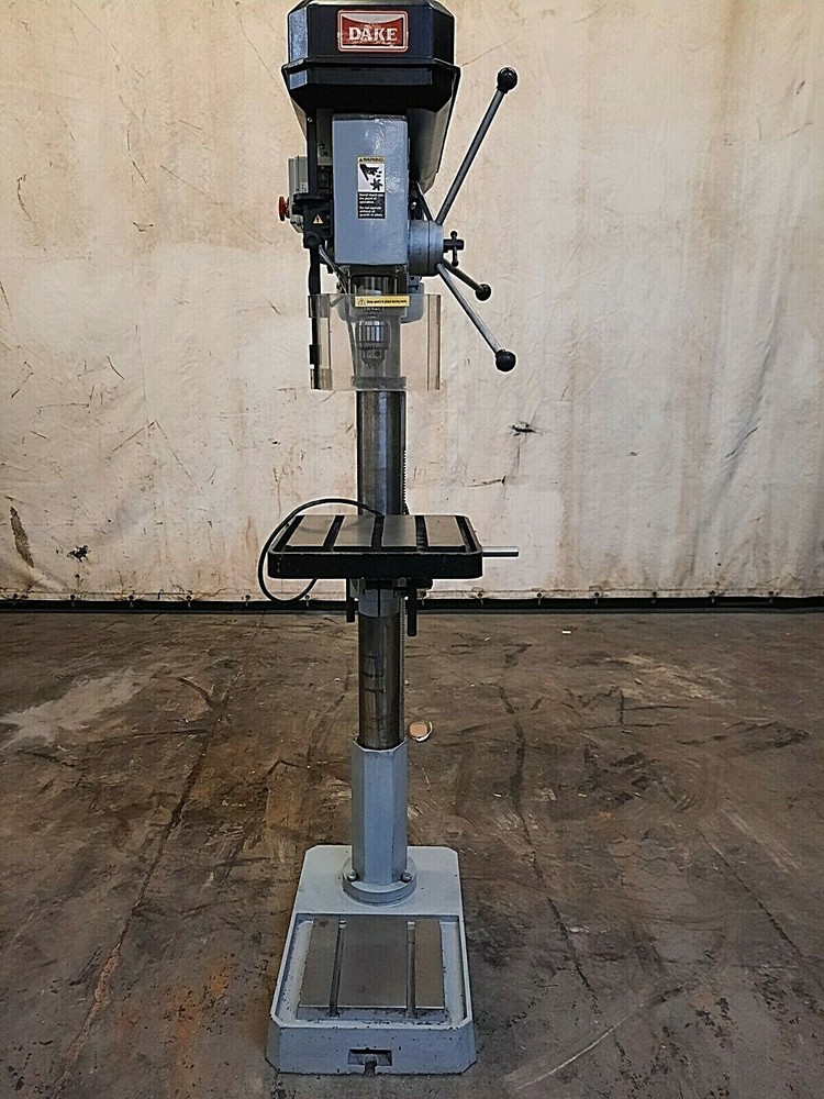 DAKE DRILL PRESS W/INDUCTION MOTOR MODEL SB-25V 11102004