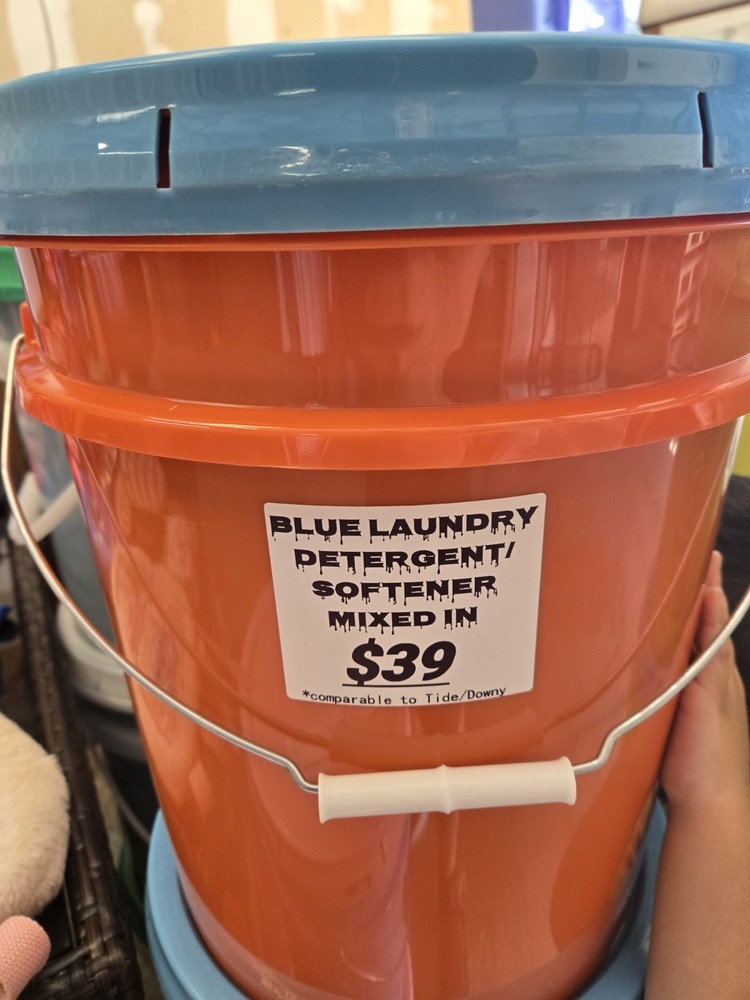 Laundry Detergent/ Mixed With Softner 5 gallon bucket