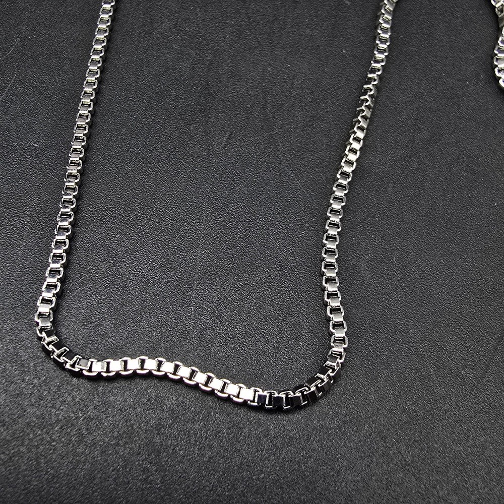 Silver Reflections Silver Plated Chain Necklace 20 Inch NWT