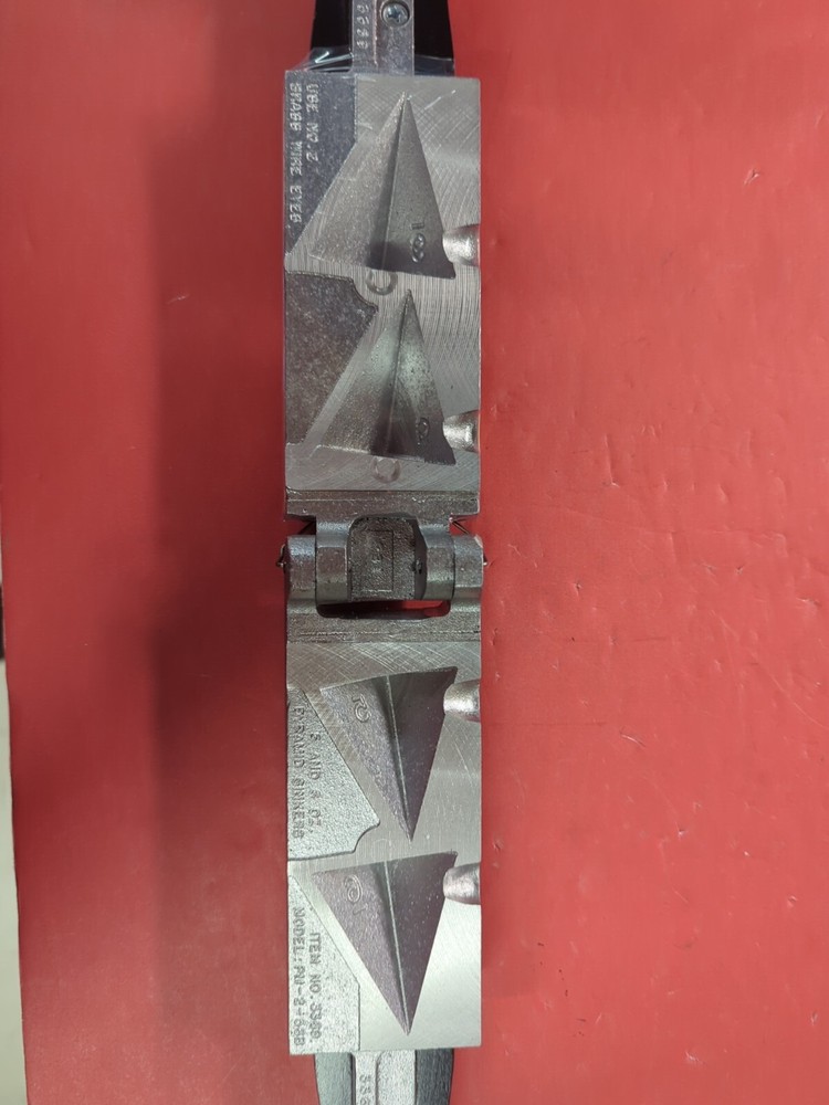 3369-Pyramid Sinker Mold - PM-2-56B