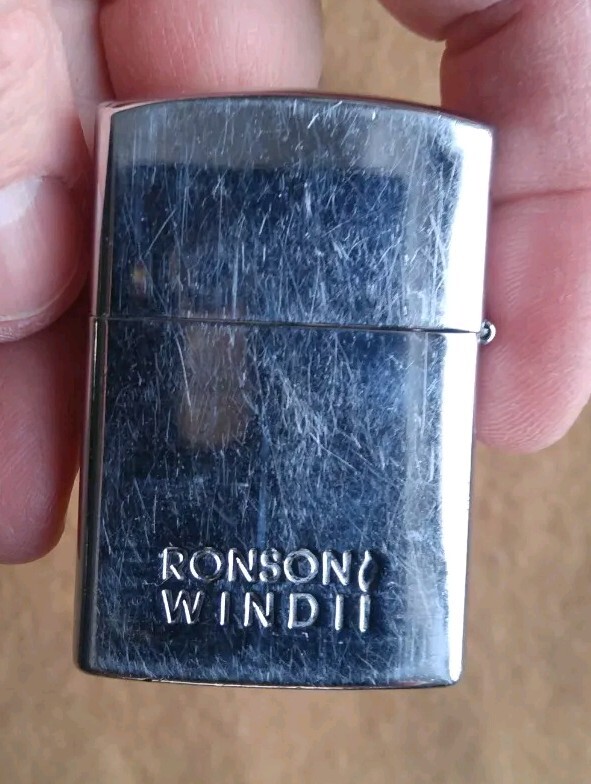 Vintage Ronson Wind 2 ll - Working Condition