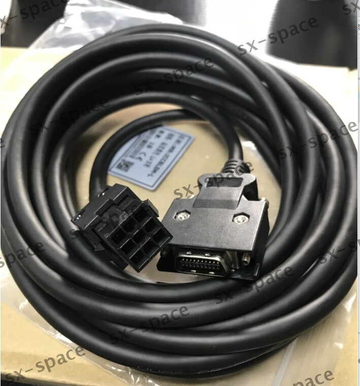 MR-JCCBL5M-L New MITSUBISHI MR-J2S cable