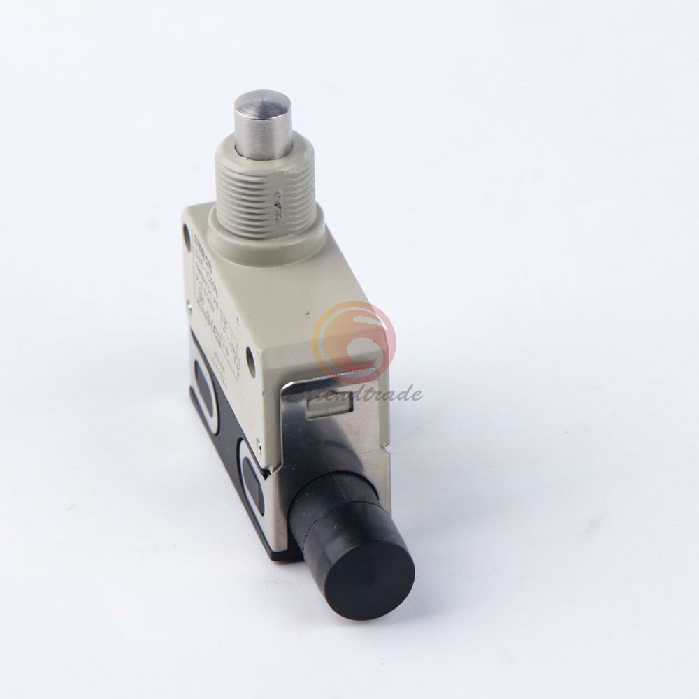 1PC Omron Limit Switch D4E-1C10N D4E1C10N NEW