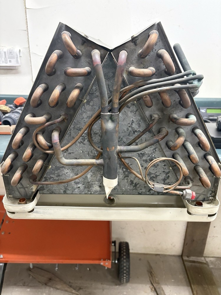 Carrier Corporation A-Frame Evaporator Coil. Used, Untested.