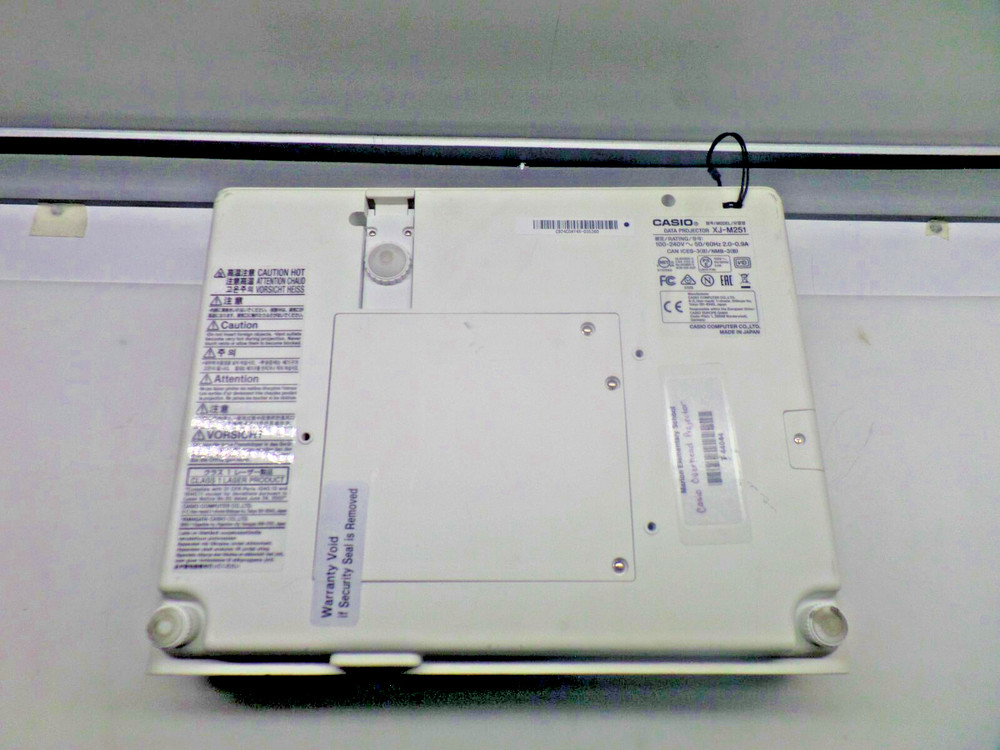 Casio DPL HDMI Projector XJ-M251 Used