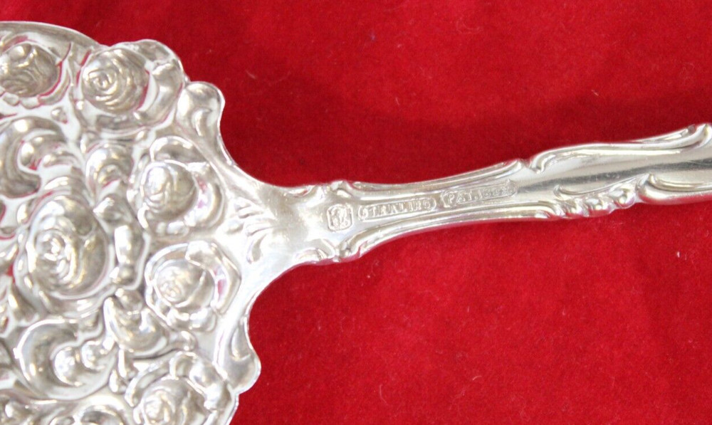 Old English By Towle 9 3/8" Solid Salad Serving Fork "D" Mono 77g