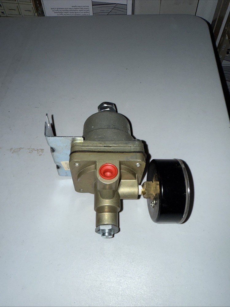 POWERS 1/4" SINGLE PRESSURE REDUCING VALVE 0-30 PSI 201-1002