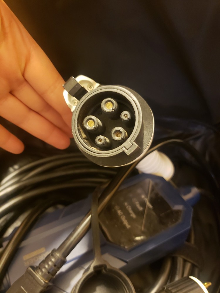 MAXGREEN – 16A portable EV charger
