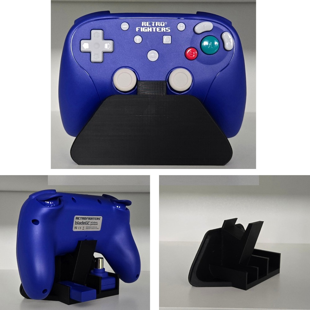 Retro Fighters BattlerGC Wireless GameCube Controller Stand - 3d printed
