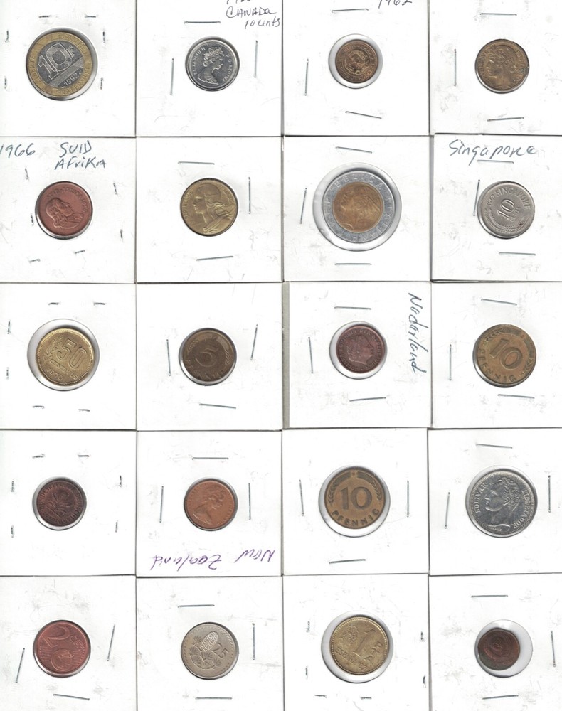 WORLD COIN LOT.