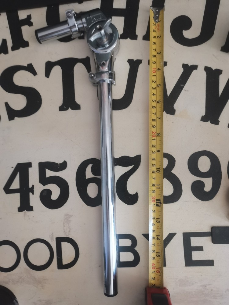 Pearl long stem short throw tom mount/holder