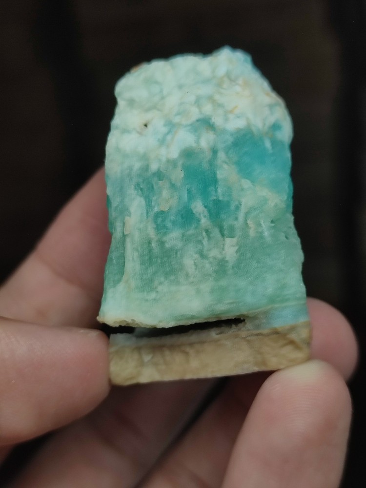 Aragonite Beautiful Specimen With Nice Growth & Has Good Luster & Color.
