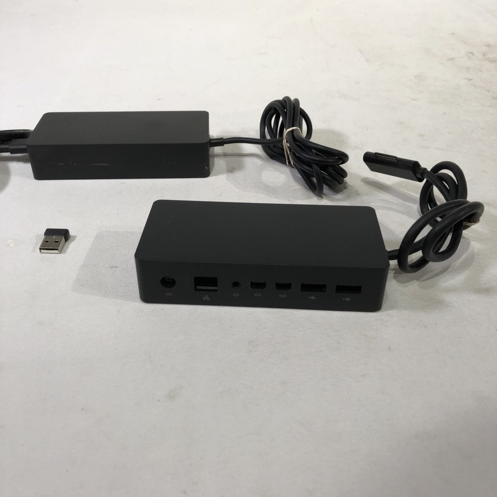 Microsoft Surface Dock Station Docking 1661 W/Box + AC Cable