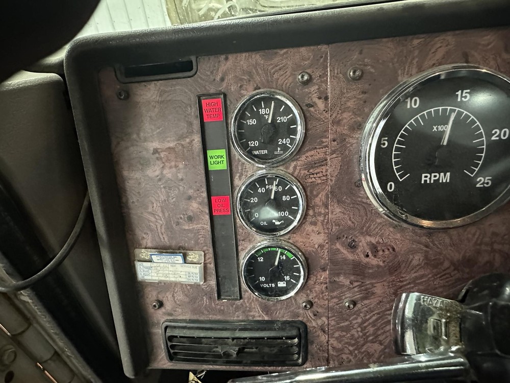 International 9200 GAUGE Dash Panel - Used