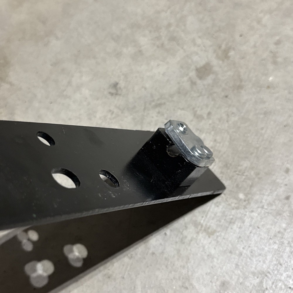 Genuine GM Hinge 23388858