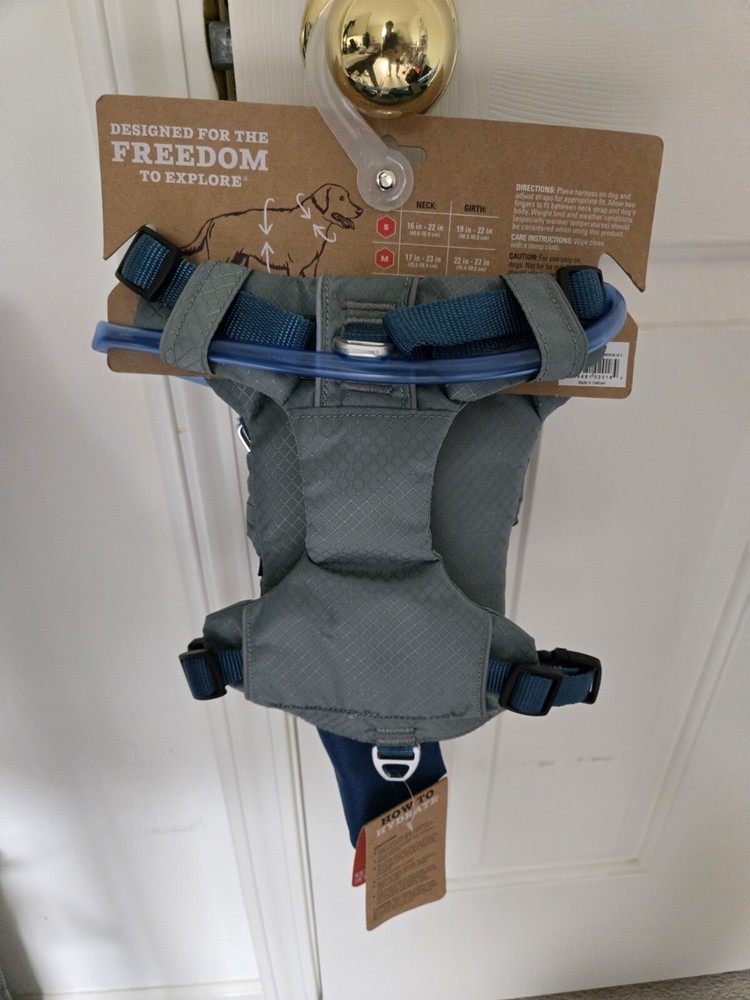 Arcadia Trail Water Bladder Harness Blue