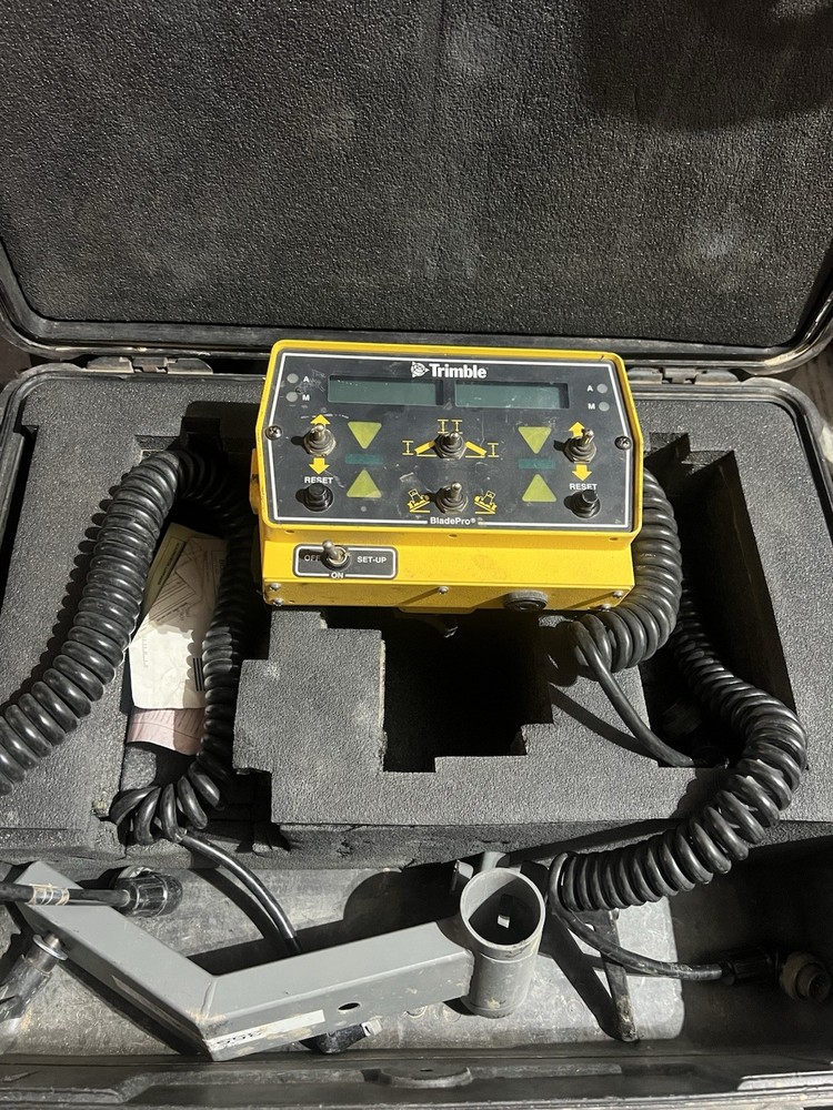 Trimble Blade pro 0365-2040 Control Panel