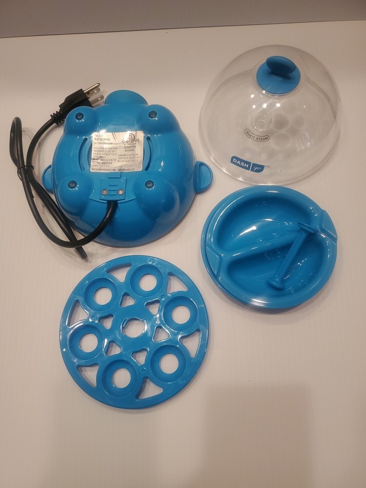 Dash Go Quick Easy Hard Boiled Egg Cooker Turquoise Never Used.