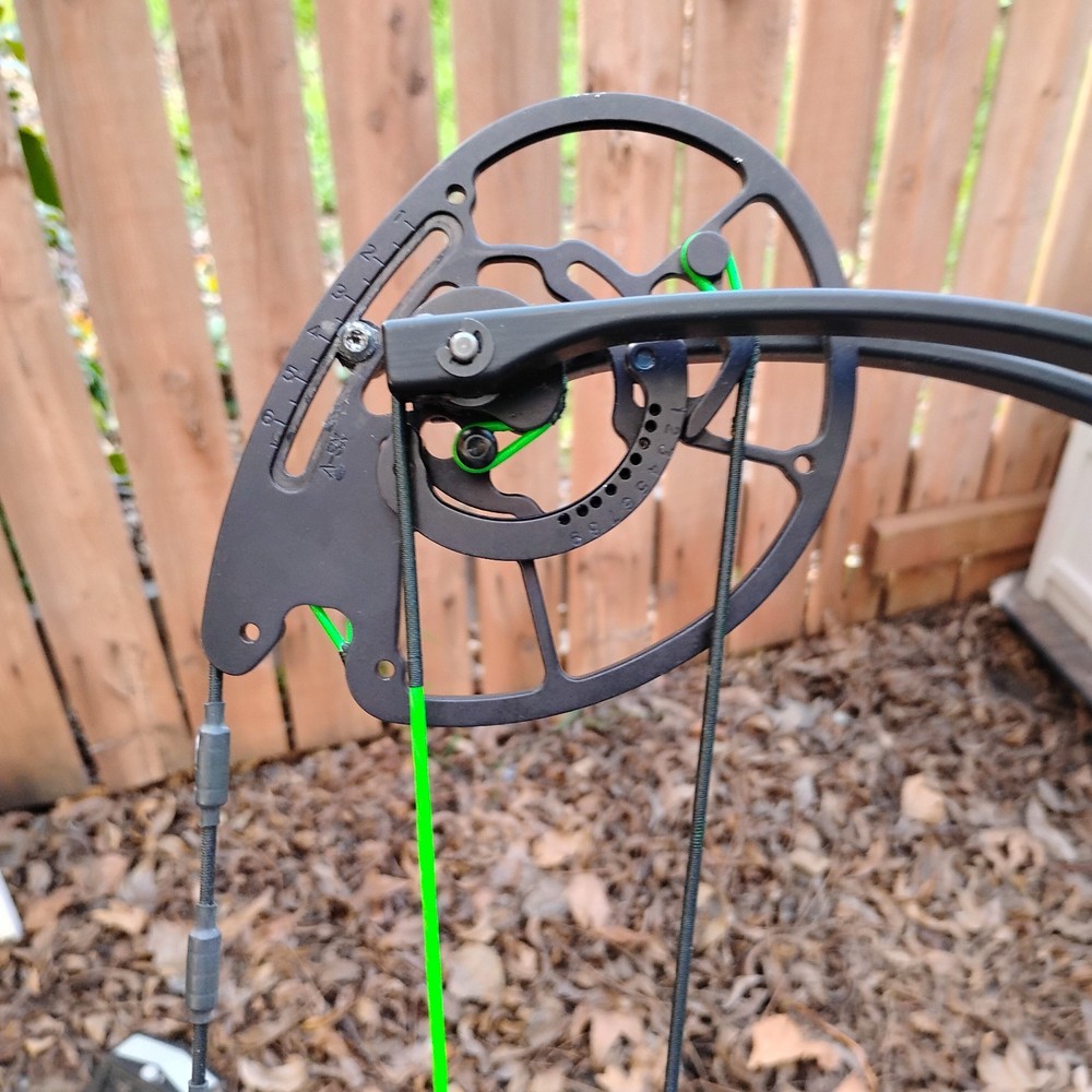 Xpedition Mountaineer X Compound Bow Left Handed