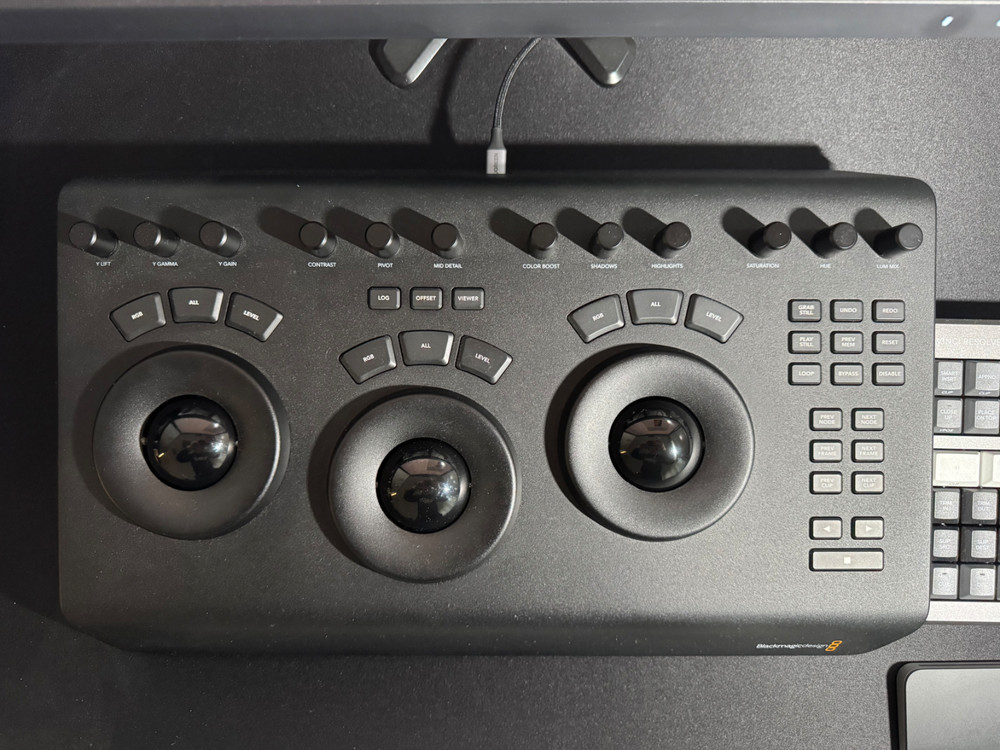 Blackmagic Design Davinci Resolve Micro Panel