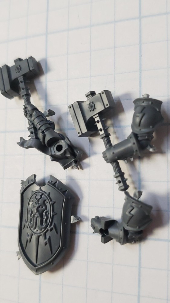 Warhammer Stormcast Eternals Bits Liberator Warhammers & Sigmarite Shield Set #B
