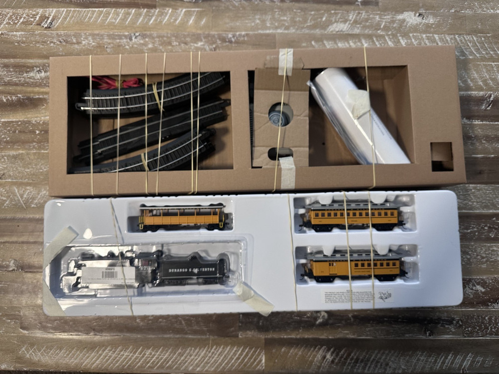 Bachmann Durango & Silverton HO Train Set Tested Working w/Track