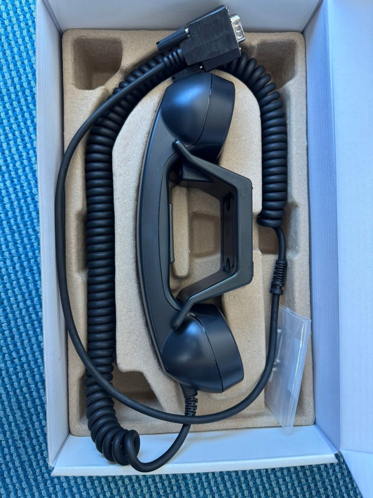 VHF RADIO with HANDSET - DEBEG RT5022 - SAM Electronics