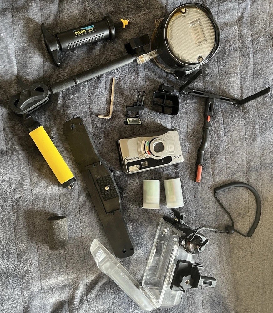 Working MacromaX FR-350 camera with Bonica multi snapper underwater camera kit