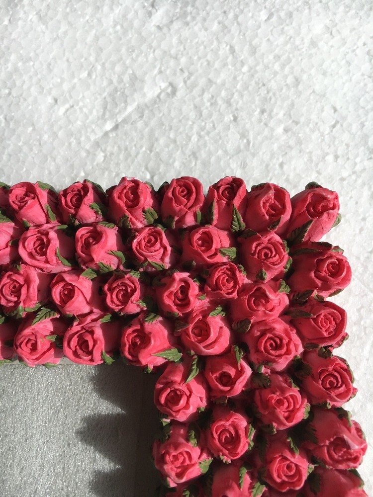 Tiny Pink Roses Resin Photo Frame