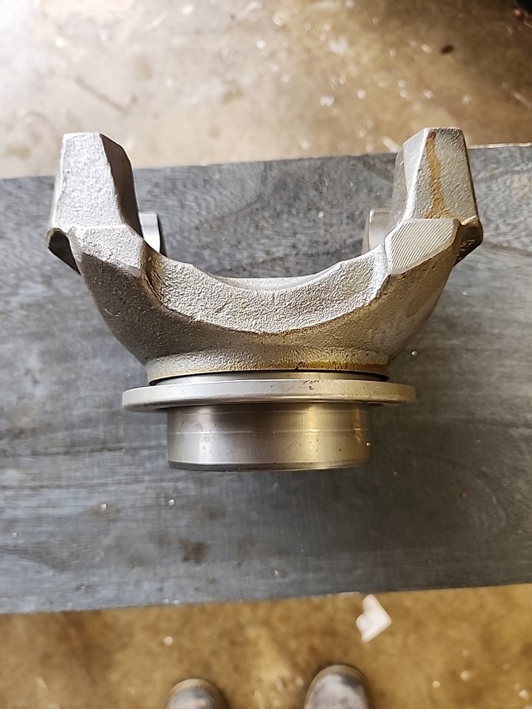 29540326 Allison 1610 Output Yoke