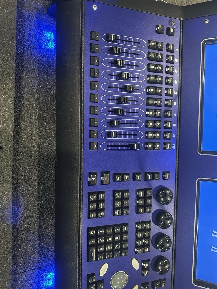 High End Systems Flying Pig Road Hog DMX USB Lighting Control Console